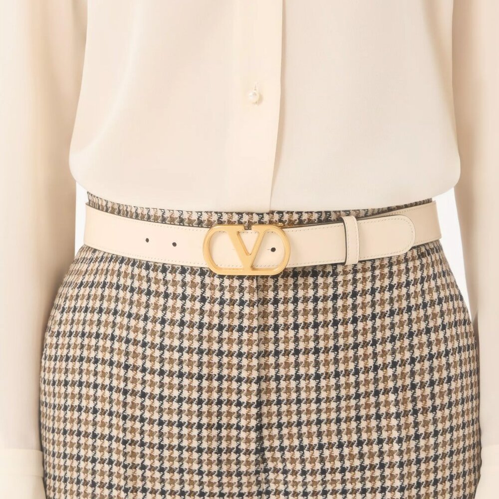 Valentino Garavani Signature V LOGO Belt | Size 90 | Calfskin Leather 30MM